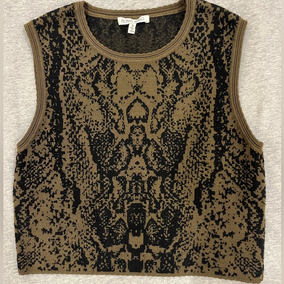 Torn by RONNY KOBO Crop Sleeveless
DARCEY Safari Top - Picture 3 of 6